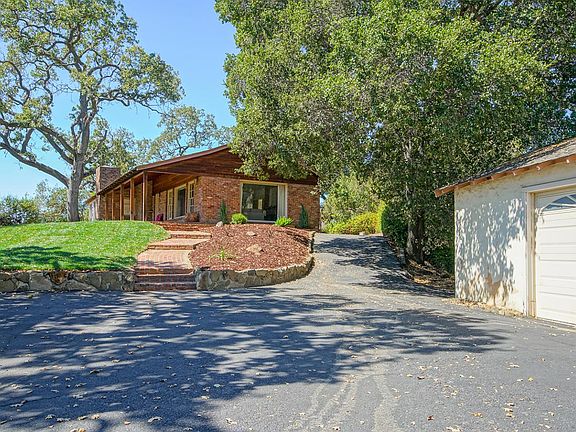 2nd image of 12540 Poppy Ln #L