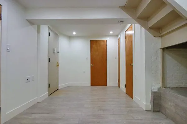 Rented by Highline Residential | media 29