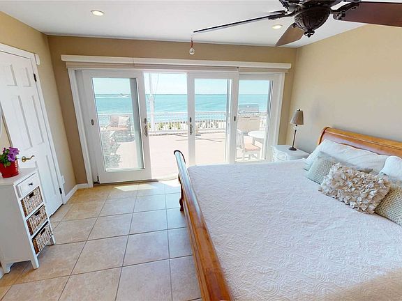 5th image of 67 Shore Dr S