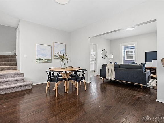 3rd image of 706 14th Ave
