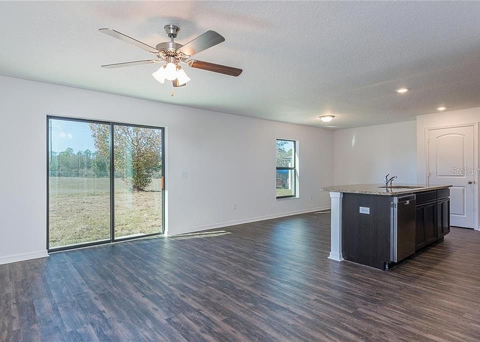 2nd image of 8407 Silverbell Loop