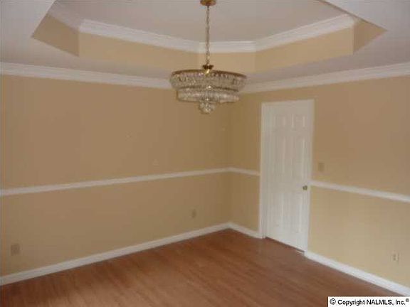 5th image of 14001 Salisbury Cir SE