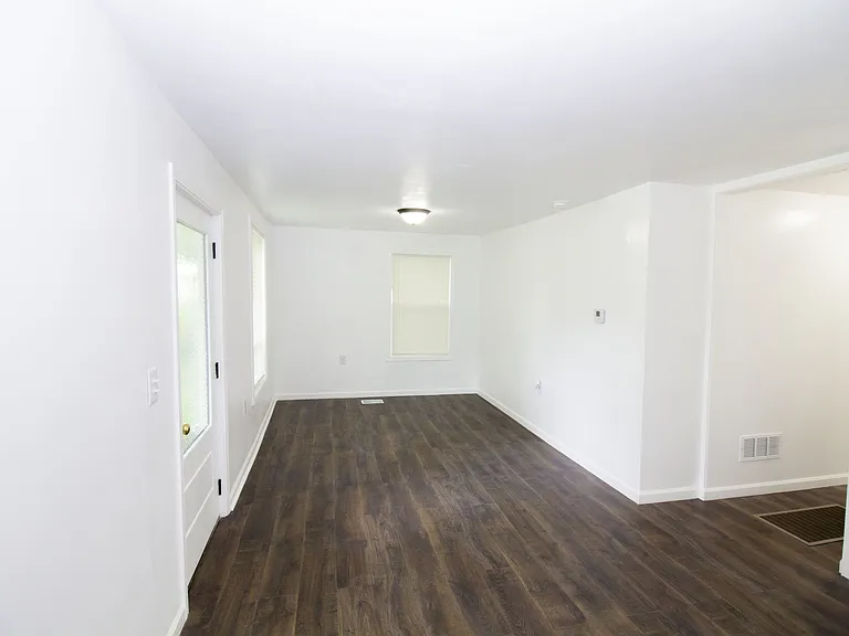 2909 Topping Ave #1 — Photo 8