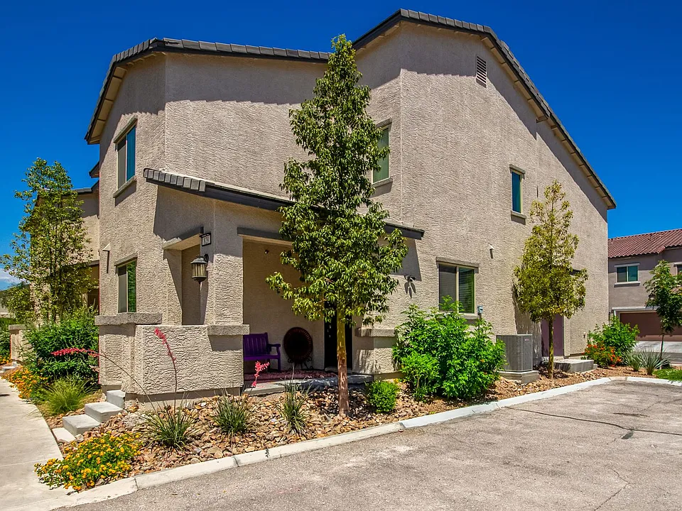 825 Star Estates Ave