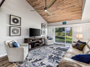 354 Kaelepulu Dr APT B, Kailua, HI 96734