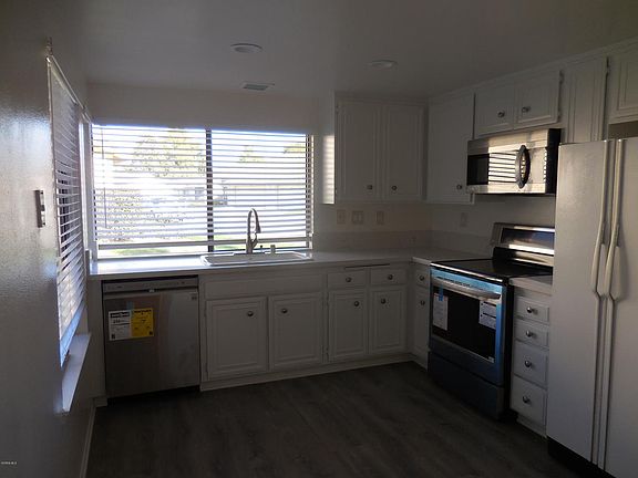 4th image of 42302 Village 42