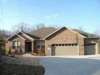 2nd image of 9 Sidlaw Hills Ln