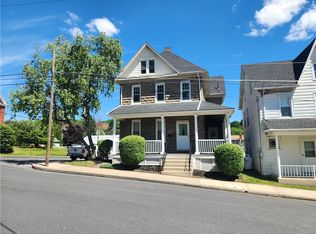 236 Madison Ave FLOOR 2, Nazareth, PA 18064