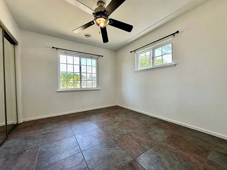 4074 Nulty Dr — Photo 7