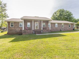 106 Pine Tree Ln, Anderson, SC 29625