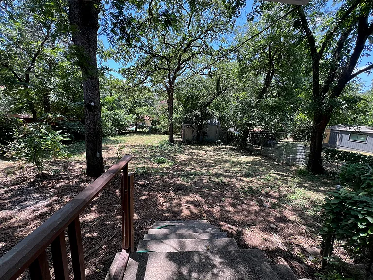 213 Wanda Way #1 — Photo 36