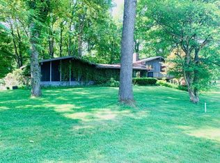 3007 Silhavy Rd, Valparaiso, IN 46383