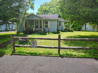 1004 Haydenburg Rd, Whitleyville, TN 38588