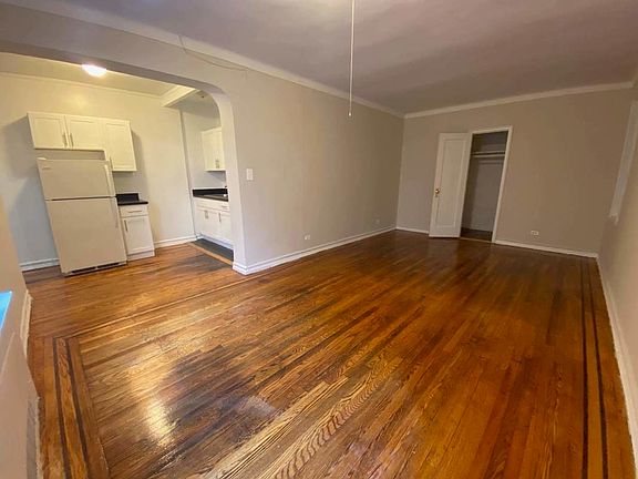 3rd image of 40-12 Ithaca St #4K