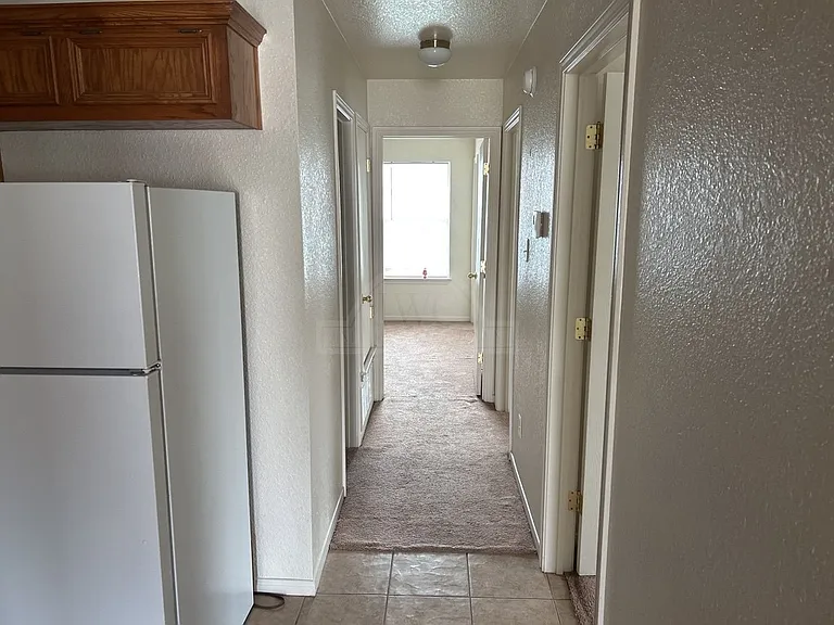 502 Primrose Dr — Photo 8