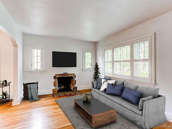 4th image of 1346 Dahlia Street
