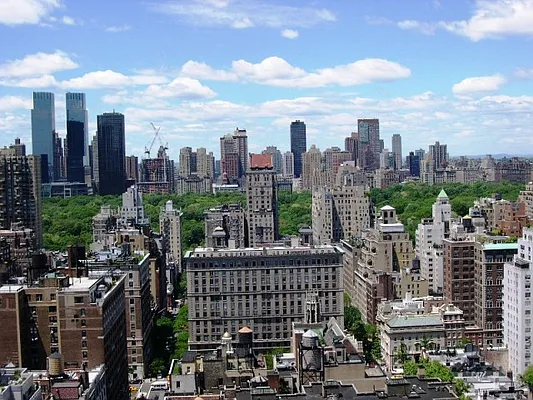 Rented by Peter Ashe | media 25