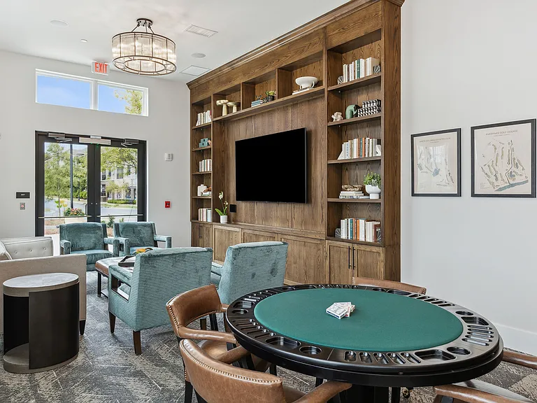 Everleigh Deerfield 55+ Active Adult Apartment Homes — Photo 10