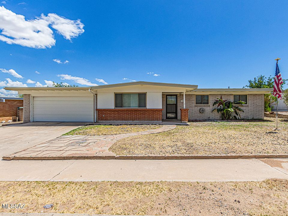 1st image of 1301 W Calle De Cobre