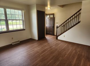 1230 Wisteria Ln APT 2, Waukesha, WI 53189