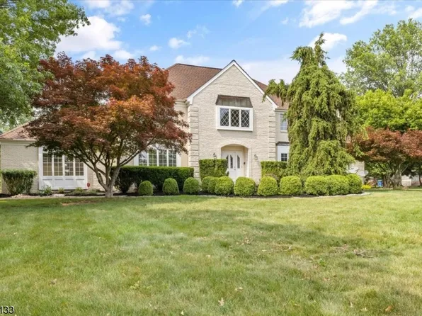 609 Highview Ct, Branchburg Twp., NJ 08853