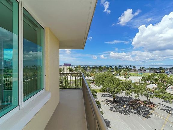 3rd image of 800 N Tamiami Trl Unit 401