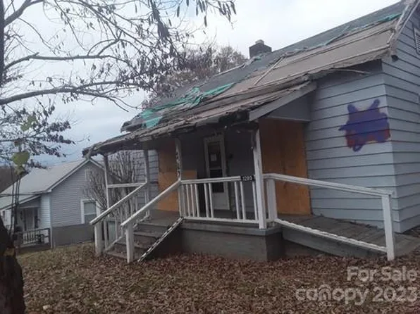 1289 Virginia Rd, Marion, NC 28752