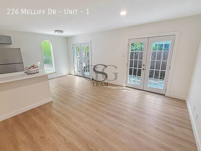 226 Melliff Dr #1 — Photo 10
