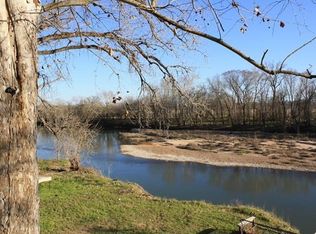 109 Bonnie Rd, Smithville, TX 78957