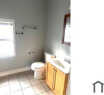 5th image of 2364 E 76th St #3