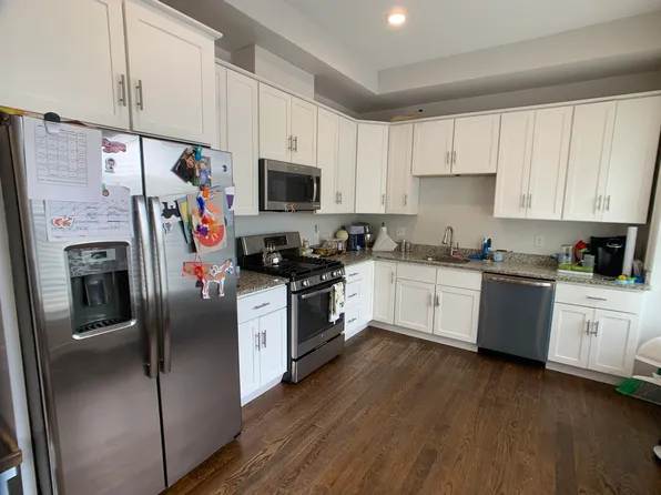 (undisclosed Address), Waban, MA 02468