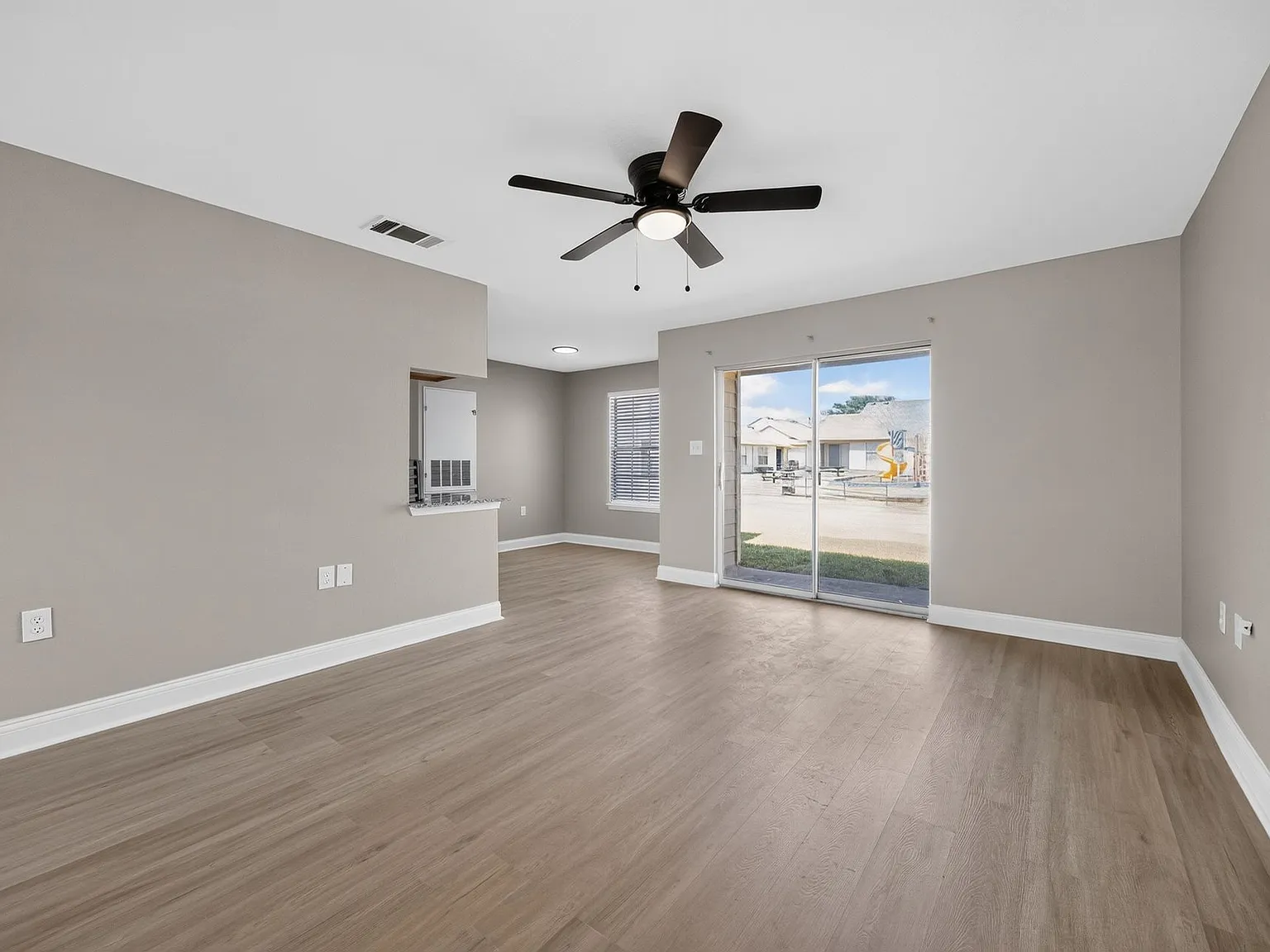 Ridgeview Townhomes — Photo 4