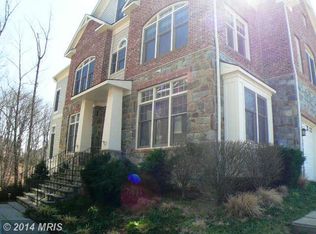 18234 Cypress Point Ter, Leesburg, VA 20176