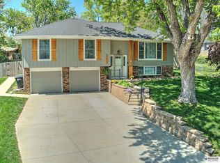 3256 S 130th Cir, Omaha, NE 68144