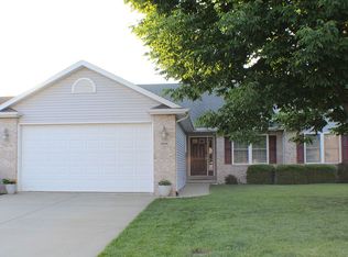 3608 Lytham Dr, Springfield, IL 62712