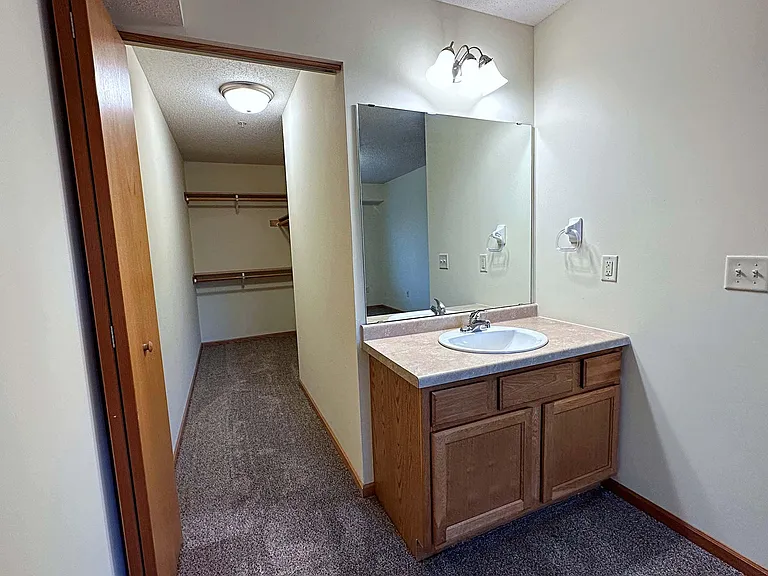 Arcade Estates West — Photo 95