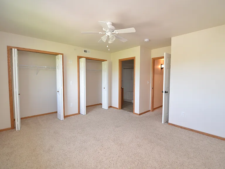 7720 Commerce Park #101 — Photo 6