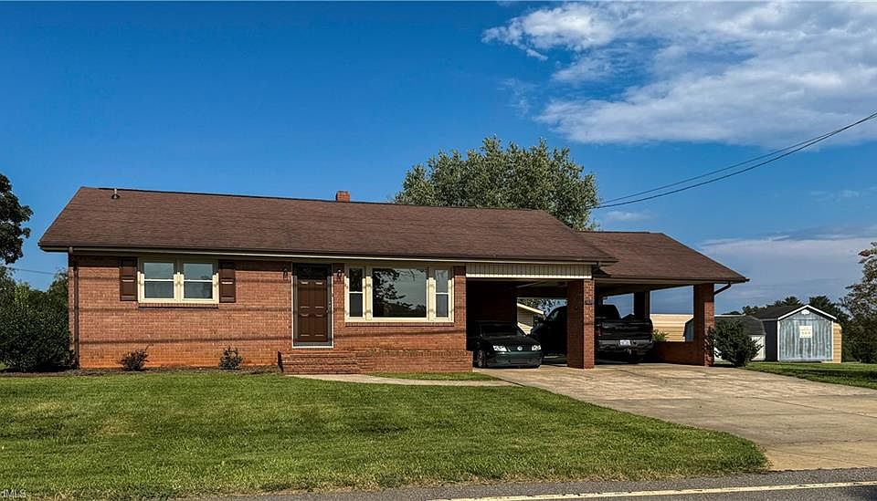 1st image of 3028 Sparta Rd