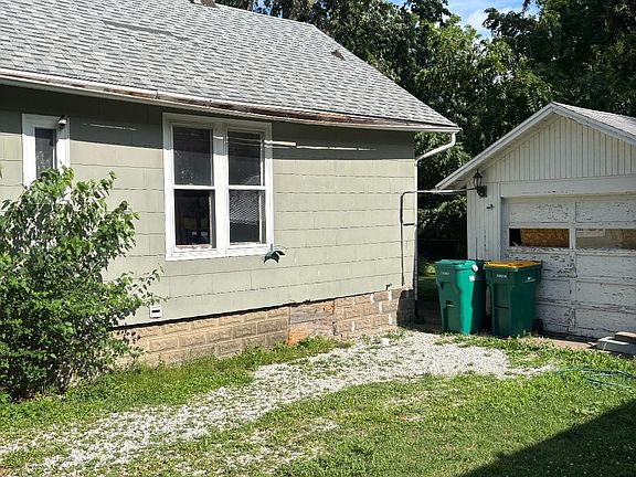 5th image of 437 W Pierce St