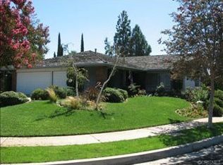 10957 Gazette Ave, Chatsworth, CA 91311