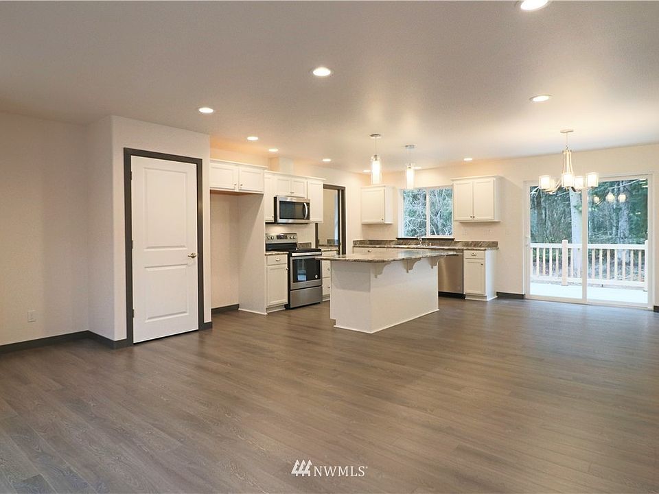 1st image of 453 Cox Street