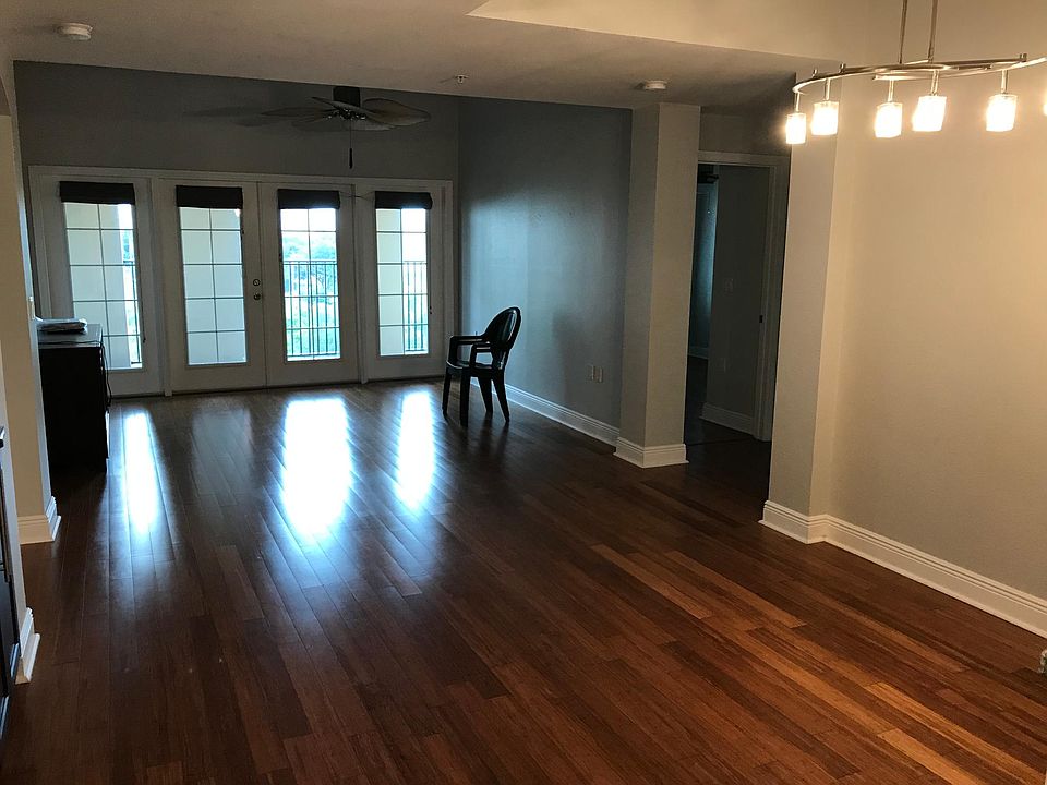 1st image of 100 4th Ave S APT 400