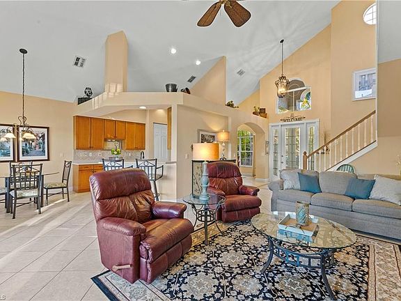 3rd image of 28400 Hidden Lake Dr