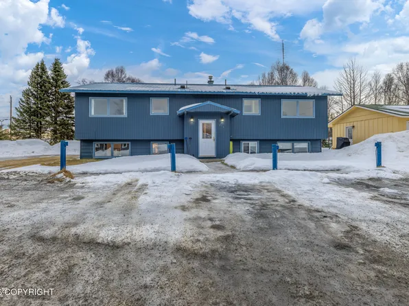 1214 Lilac Ln, Kenai, AK 99611