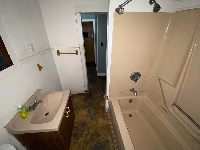1303 N Washington Ave — Photo 12