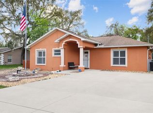 9803 Lake Dr, New Port Richey, FL 34654