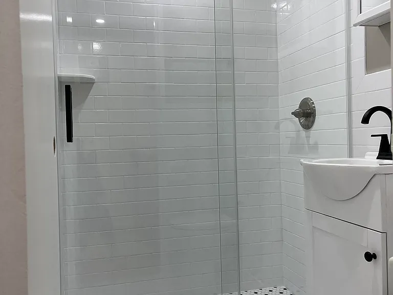 149 6th Ave #2A — Photo 1
