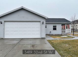 3419 32nd St W, Williston, ND 58801