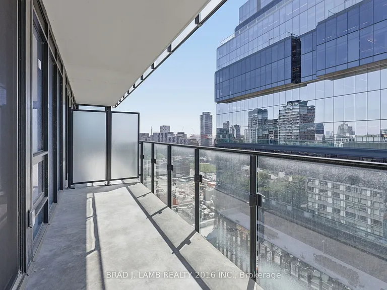 284 King St E #1303 — Photo 14