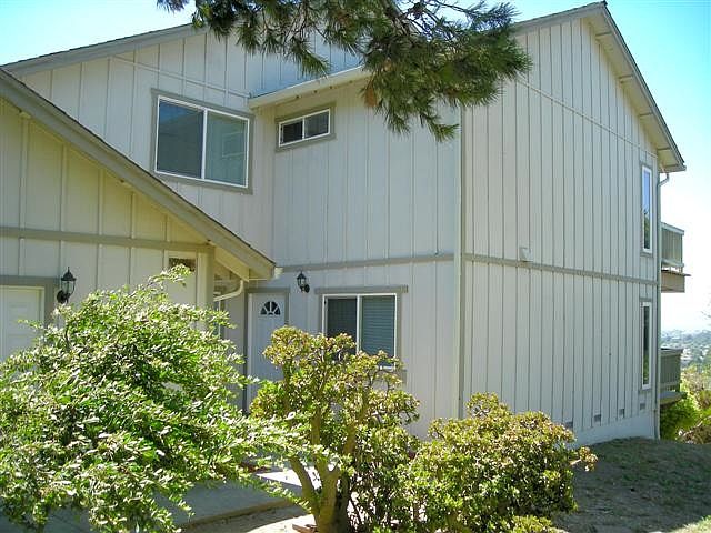 1st image of 37 Quail Hill Ln